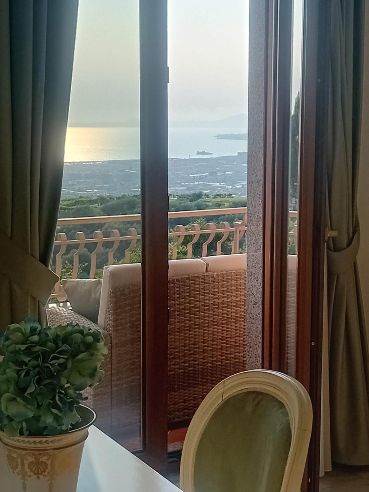 Bed and Breakfast La Vigna Del Vento Casola di Napoli Esterno foto